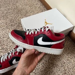 AIR JORDAN 1 LOW